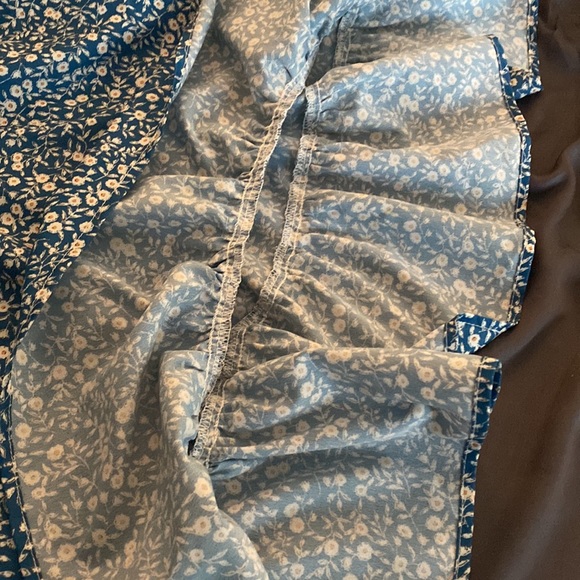 Médium summer dress flower blue print. Worn 1 time. - Picture 3 of 4